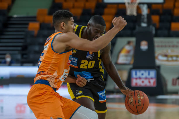 巴黎中得到 巴黎中得到