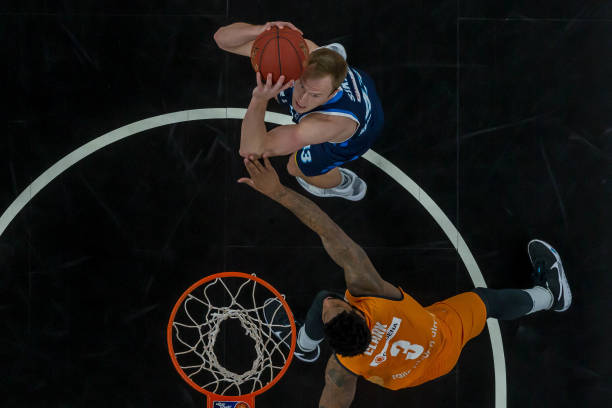 亚马尔精准 亚马尔精准