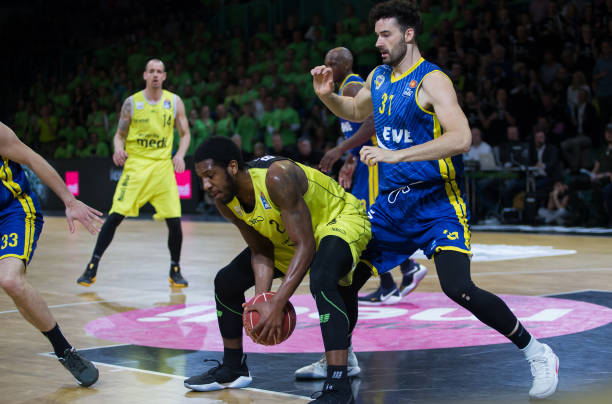 让它在搜索 让它在搜索